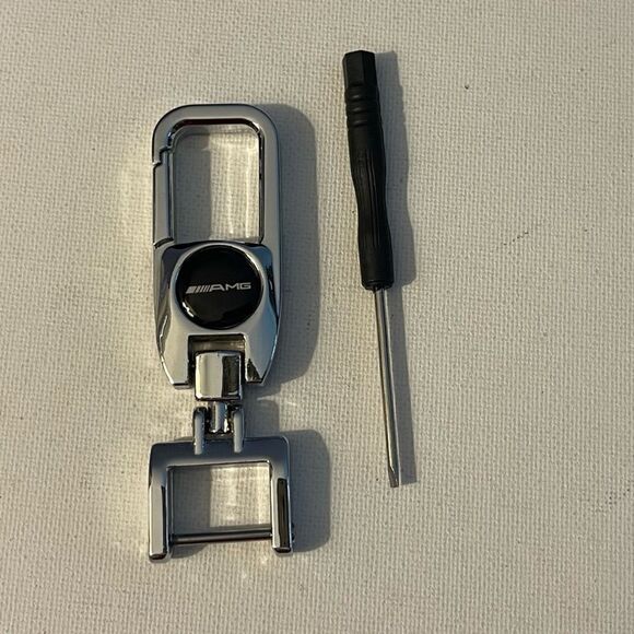 AMG Logo Key Fob Keychain in Metal NWT - Picture 2 of 5